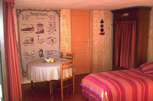 Mardilly Manoir Du Val Harangt Bed & Breakfast 部屋 写真