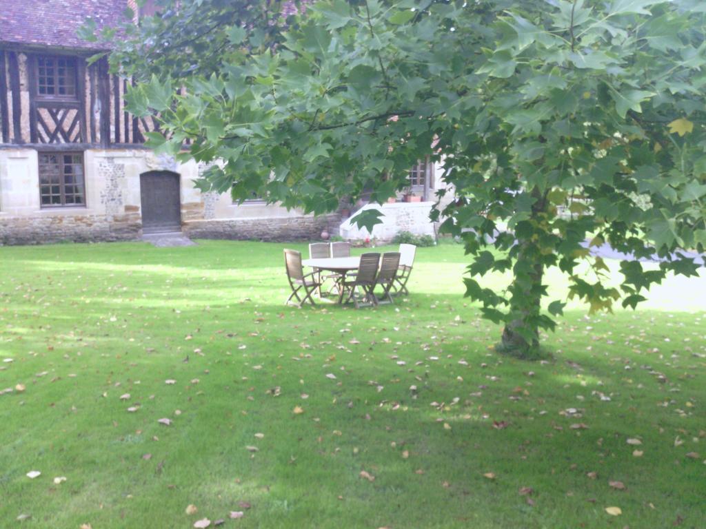 Mardilly Manoir Du Val Harangt Bed & Breakfast 部屋 写真